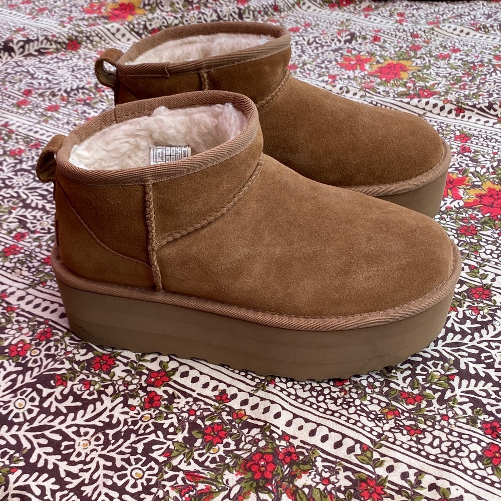 Classic UGG Ultramini Platform Boots